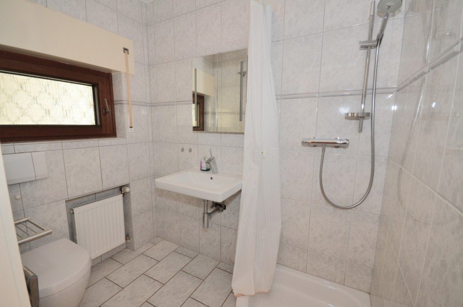 Badezimmer Bungalow Neu-Isenburg