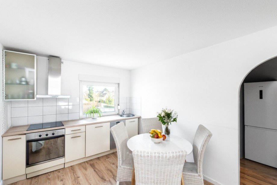 Hinterhaus - Wohnung 1.OG K�che Mehrfamilienhaus Dreieich