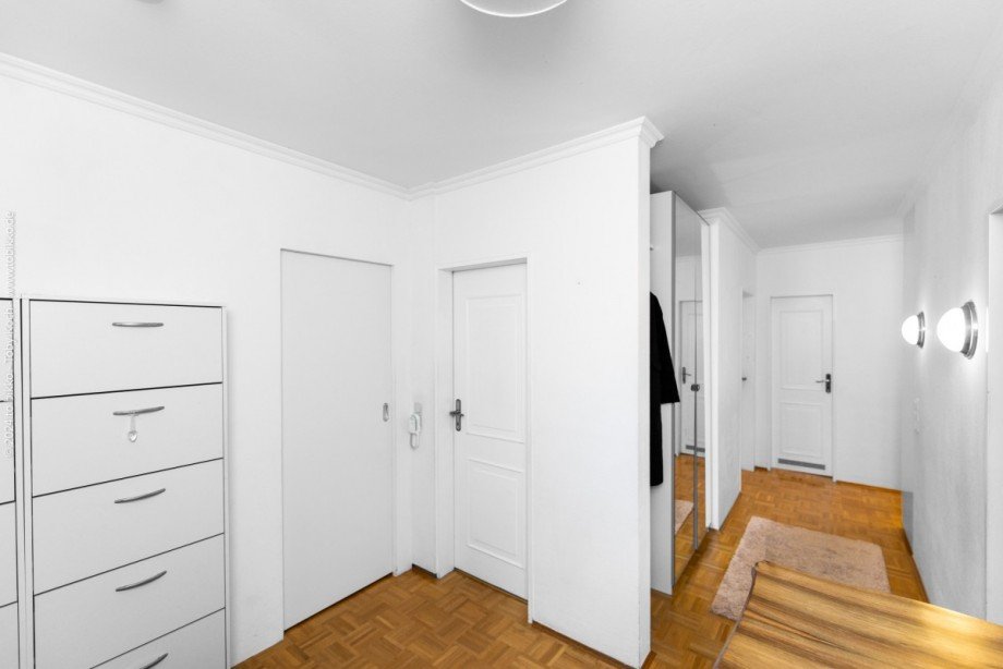 Flur Etagenwohnung Neu-Isenburg