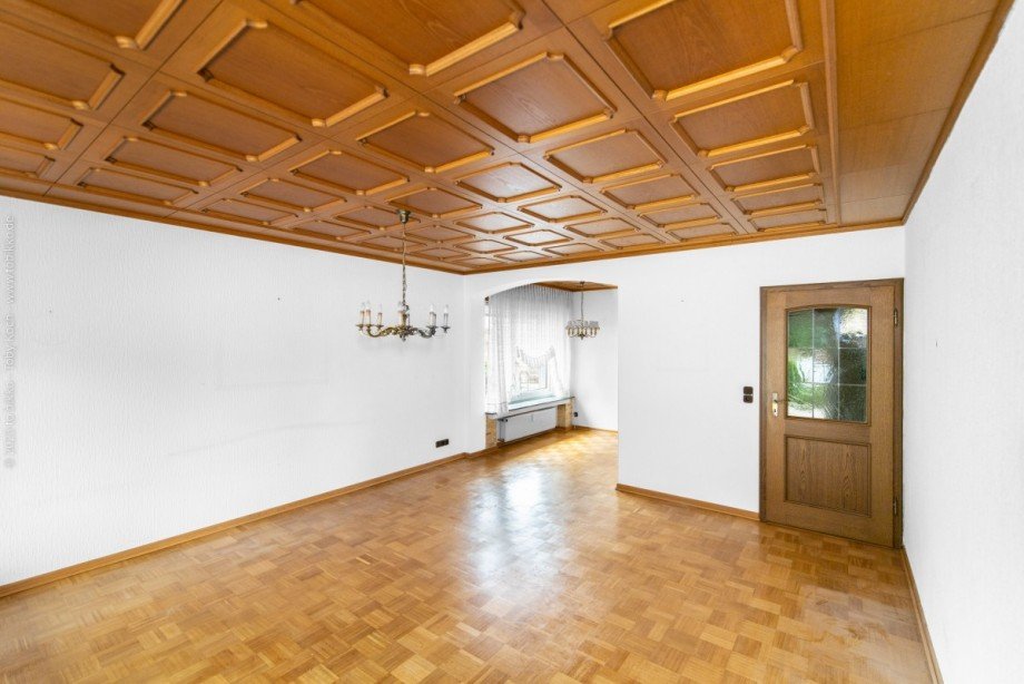 Wohn- und Esszimmer EG Mehrfamilienhaus Neu-Isenburg
