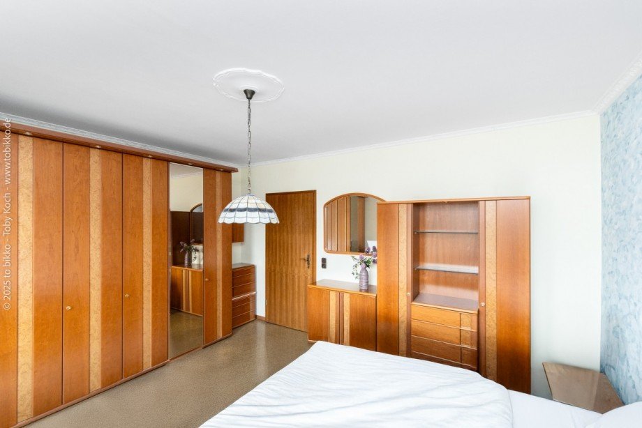 Schlafzimmer 1.OG Reihenendhaus Heusenstamm