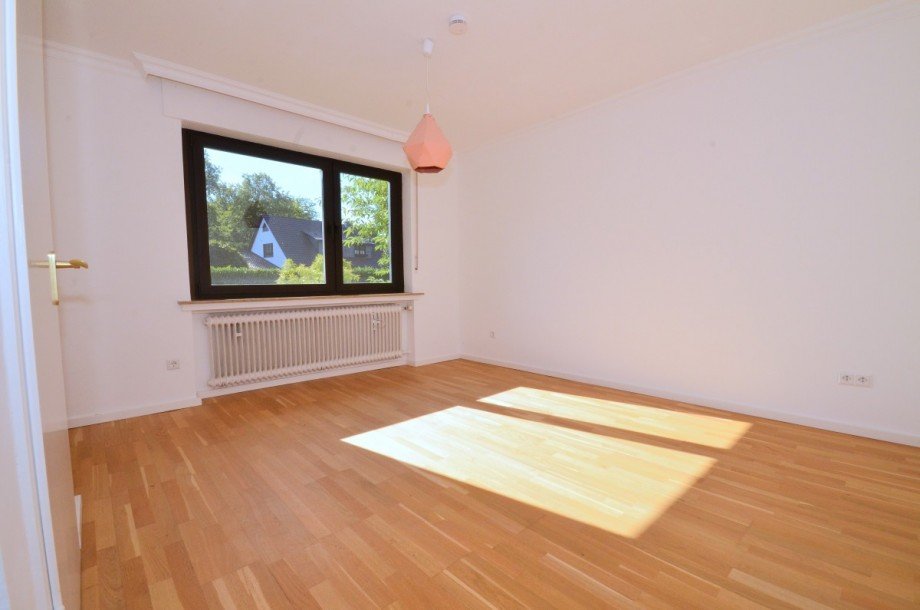 Schlafzimmer Bungalow Neu-Isenburg