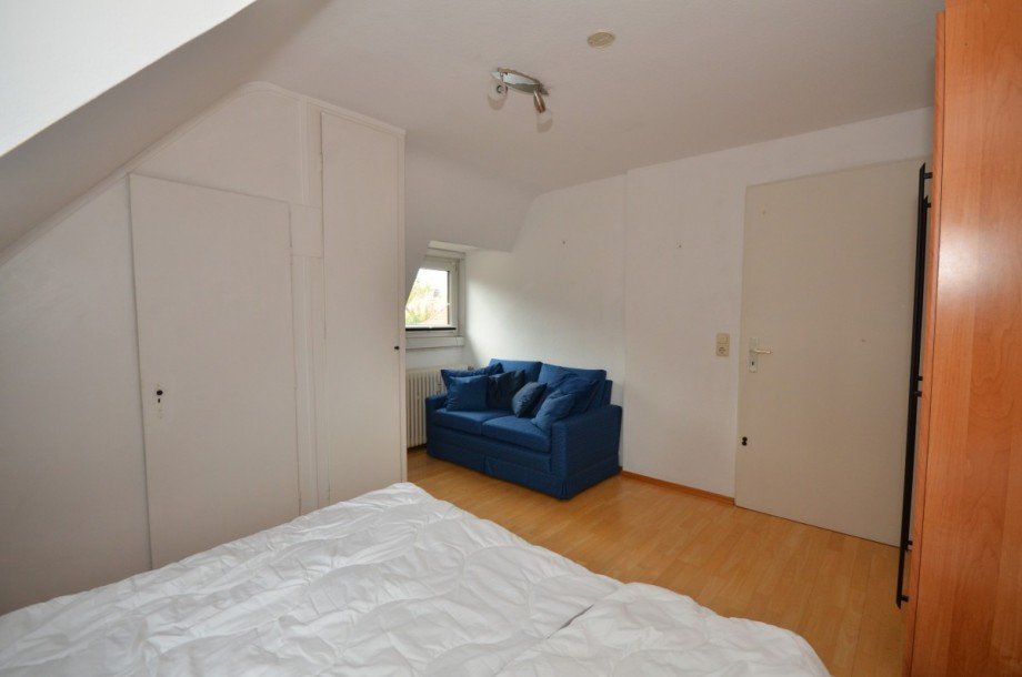 Schlafzimmer Dachgeschosswohnung Neu-Isenburg