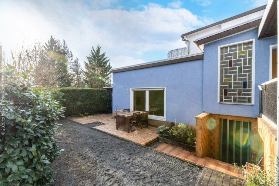 Seitenansicht Doppelhaush�lfte Neu-Isenburg