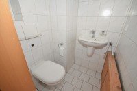 Bild (6be82ce8abed66bd6dffc05aa267d0c9): Frisch renoviert: gro�z�gige 4-Zimmer-Wohnung im 1. Obergeschoss mit Balkon