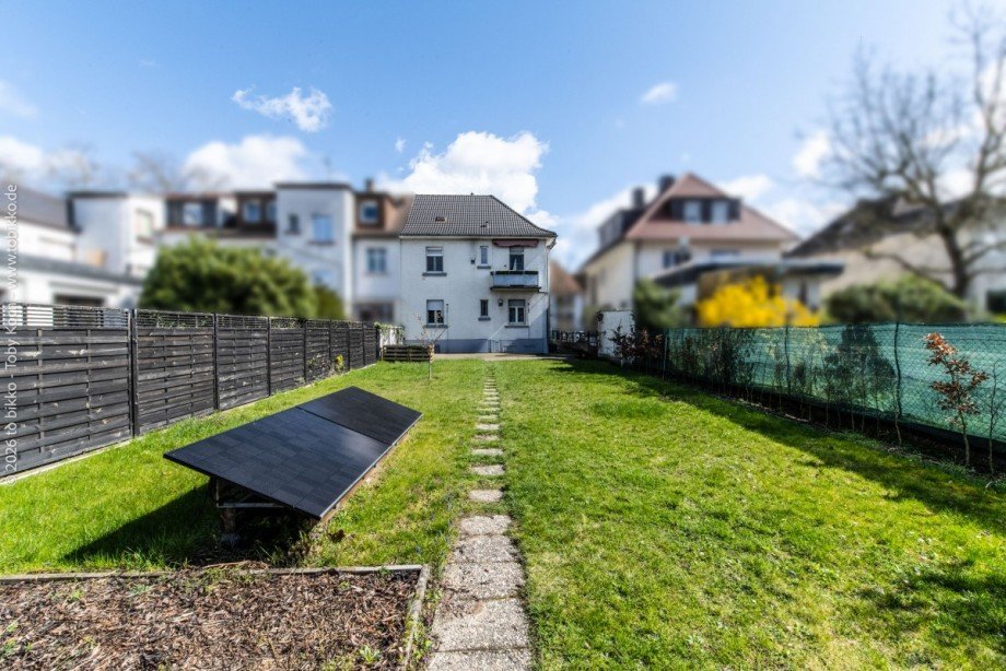 Garten Doppelhaush�lfte Neu-Isenburg