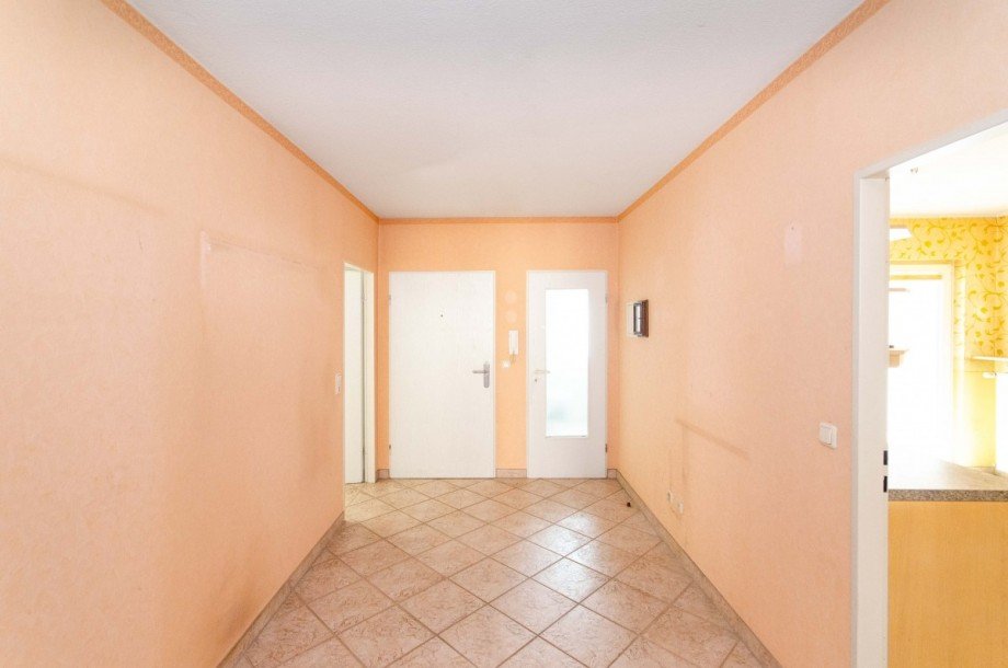 Flur Etagenwohnung Neu-Isenburg