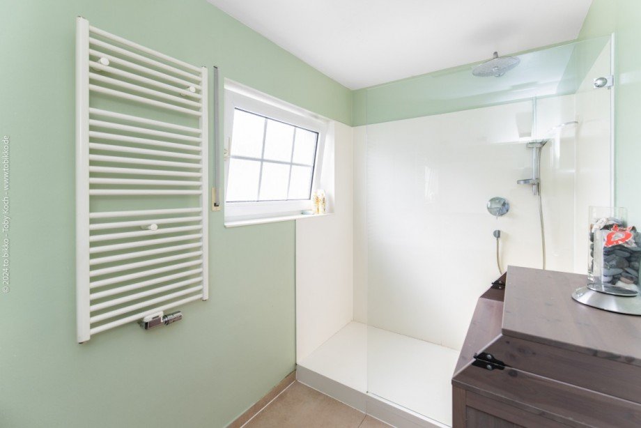 Badezimmer 1. OG Reihenendhaus Neu-Isenburg