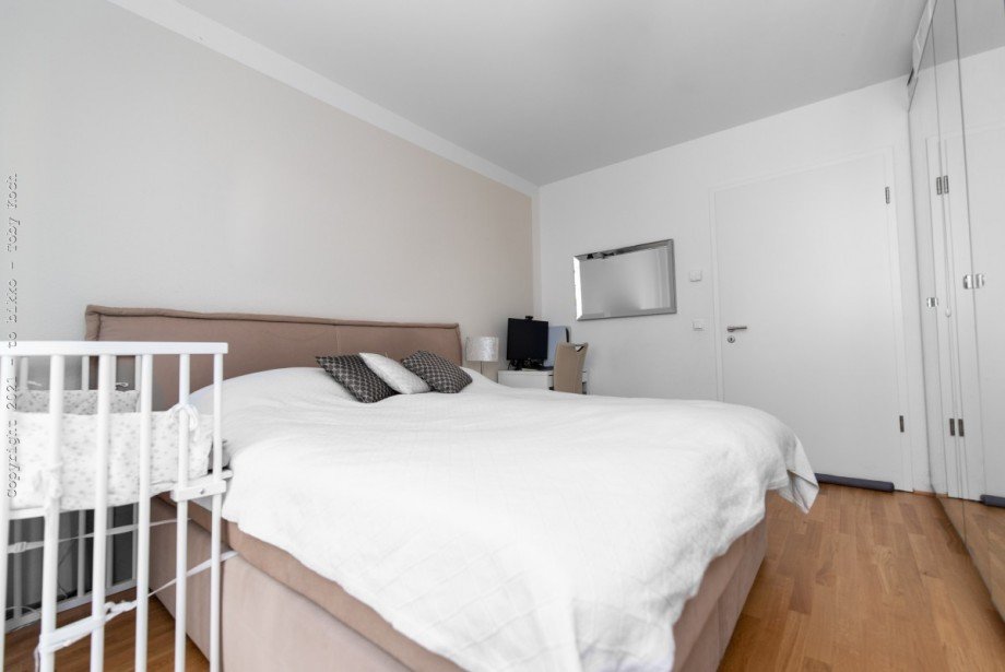 Schlafzimmer Terrassenwohnung Neu-Isenburg