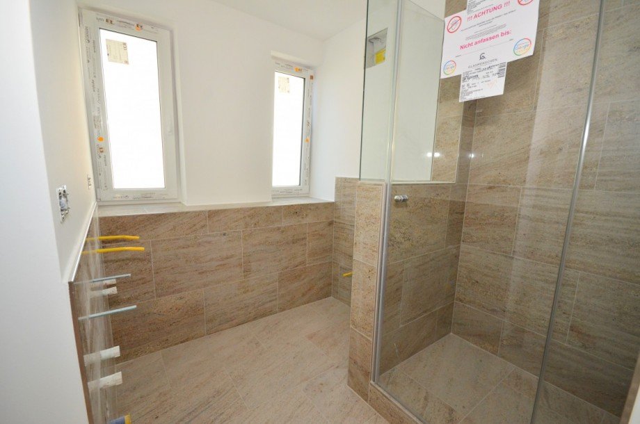 Badezimmer Etagenwohnung Neu-Isenburg