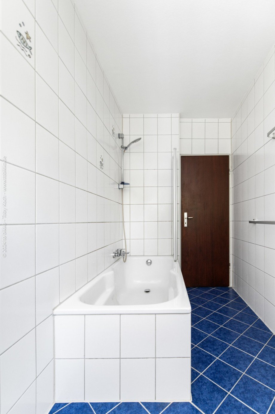 Badezimmer Obergeschoss Mehrfamilienhaus Neu-Isenburg