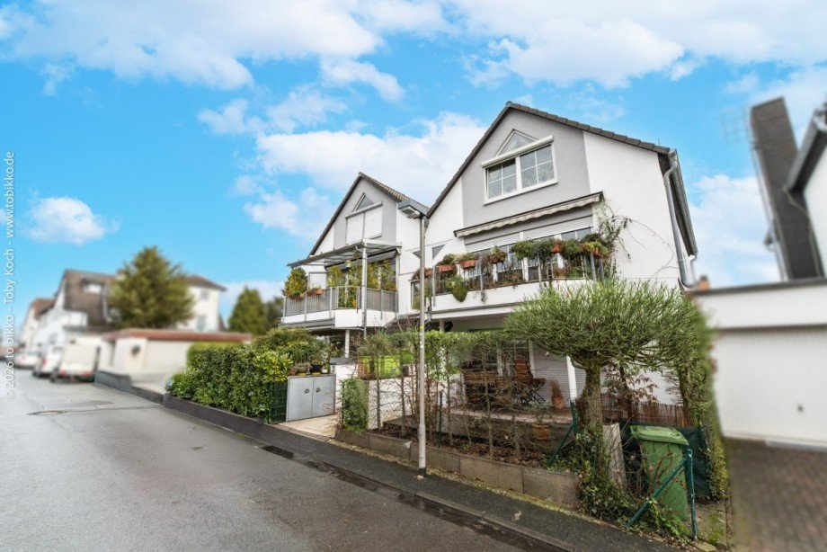 Stra�enansicht Maisonettewohnung Dietzenbach