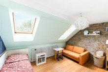 Kinderzimmer Mehrfamilienhaus mit 4 Einheiten - Altbauflair trifft Renditepotenzial in Neu-Isenburg