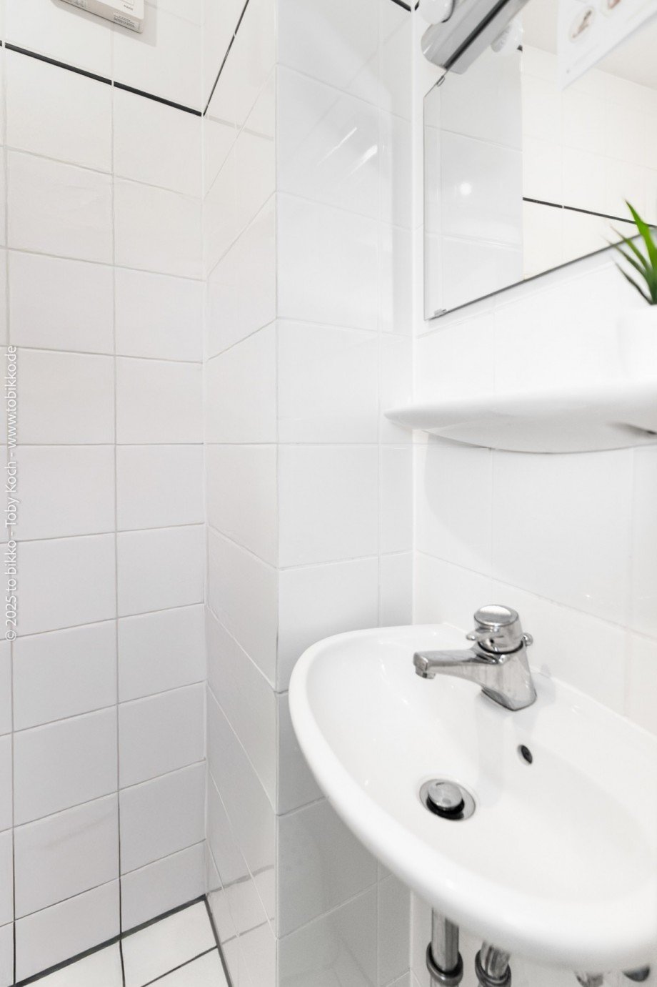 WC Gewerbe - EG Mehrfamilienhaus Neu-Isenburg