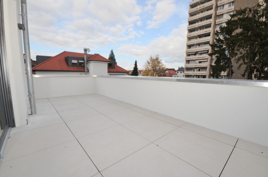 Terrasse Wohnzimmer 2.OG Stadthaus Neu-Isenburg