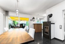 Wohn- und Esszimmer Attraktives Reihenmittelhaus mit Garage und Garten in Neu-Isenburg / Zeppelinheim