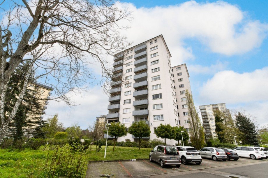 Hausansicht Etagenwohnung Neu-Isenburg