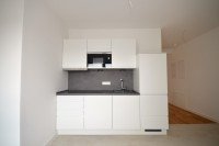 Bild (8178e2f59403b27fcff773609e5d7f8e): PROVISIONSFREI ERSTBEZUG - Stilvolle 2-Zimmer-Etagenwohnung mit K�che und Loggia