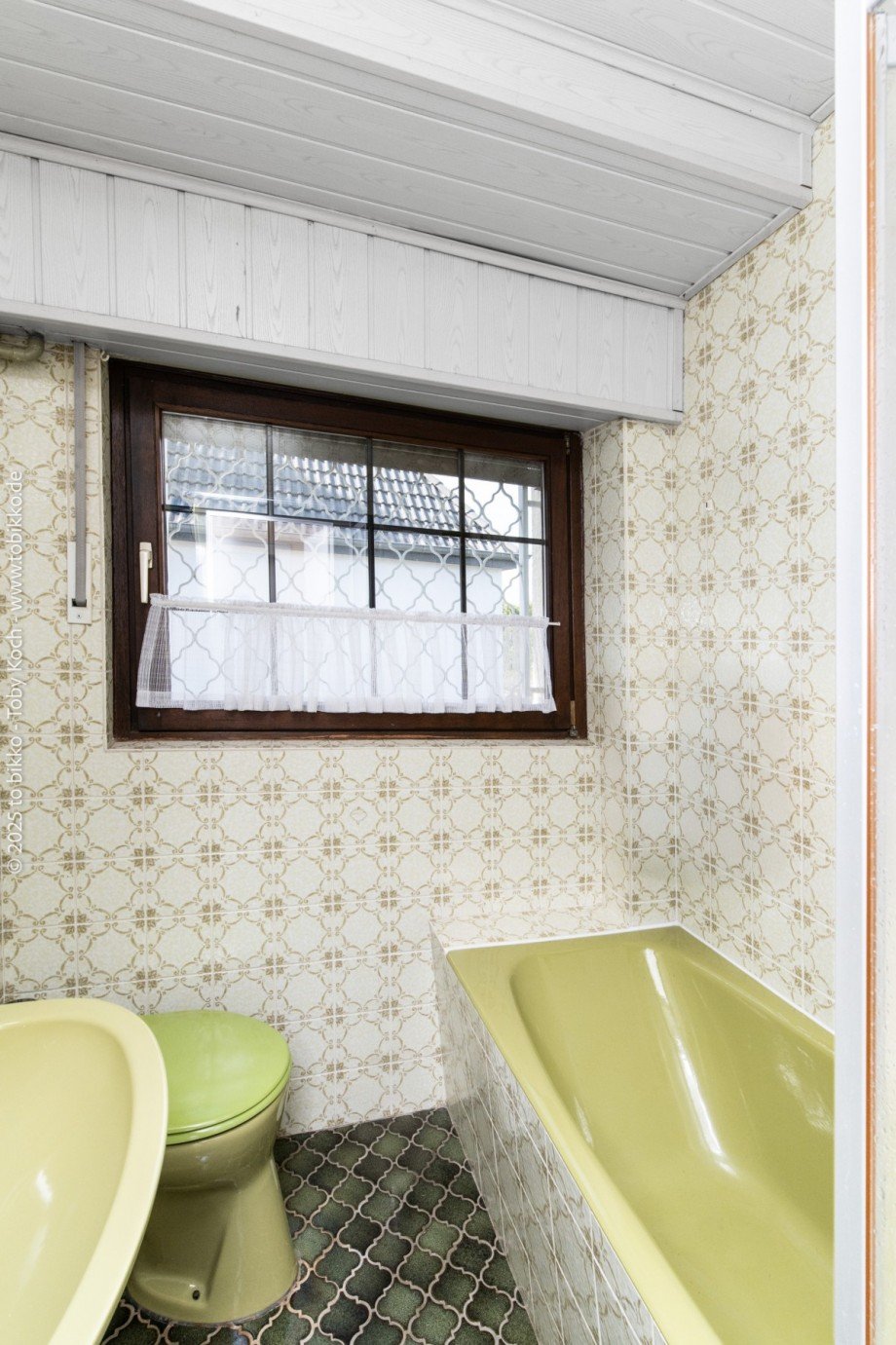Badezimmer OG Einfamilienhaus Neu-Isenburg