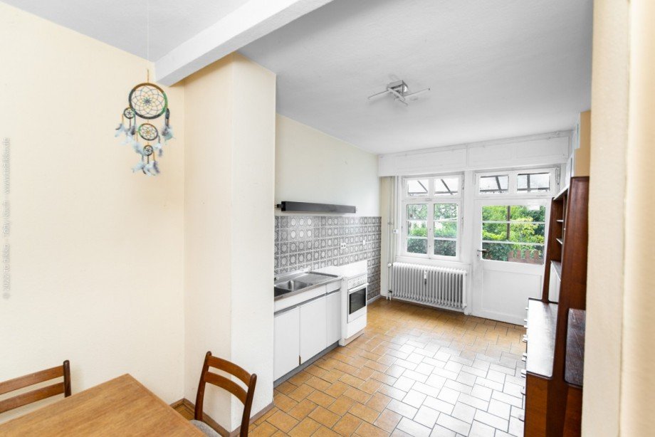 K�che mit Balkon Wohnung EG Mehrfamilienhaus Neu-Isenburg