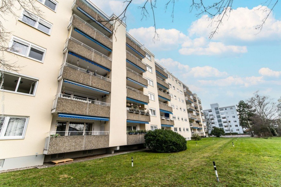 R�ckansicht Etagenwohnung Neu-Isenburg