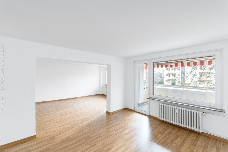 Wohn- und Esszimmer Etagenwohnung Neu-Isenburg