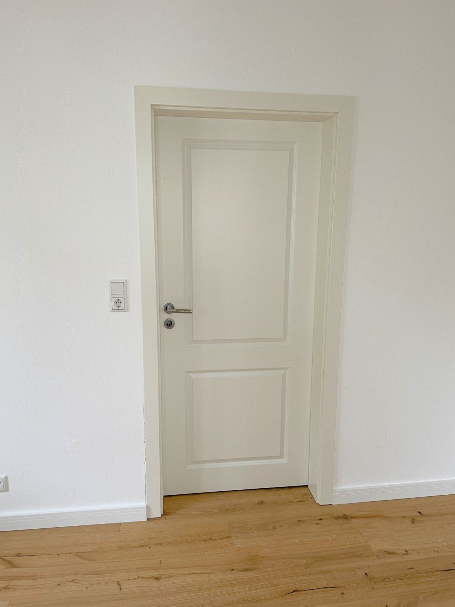 T�r zum Schlafzimmer Wohnung Neu-Isenburg