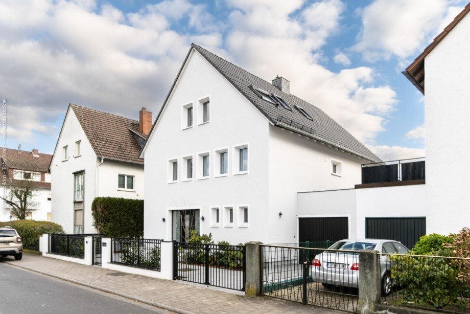 Stra�enansicht Einfamilienhaus Neu-Isenburg