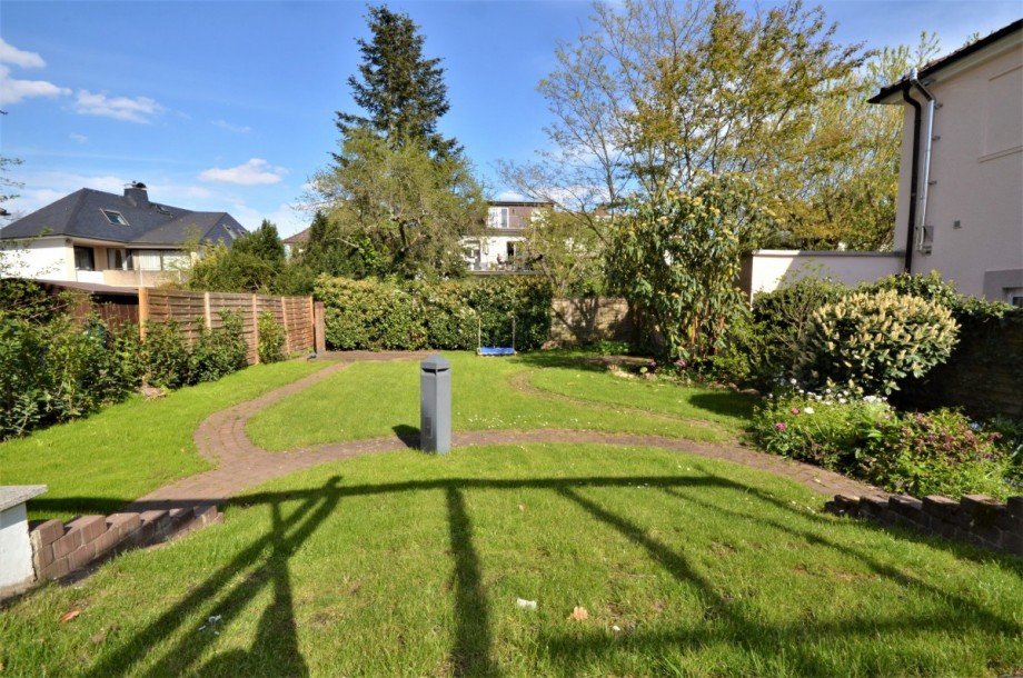 Garten Einfamilienhaus Neu-Isenburg