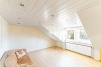 Bild (928efe2fc99278611d18cfdd8dd570a9): Kapitalanlage mit Potenzial: Mehrfamilienhaus mit Anbau und gro�em Grundst�ck