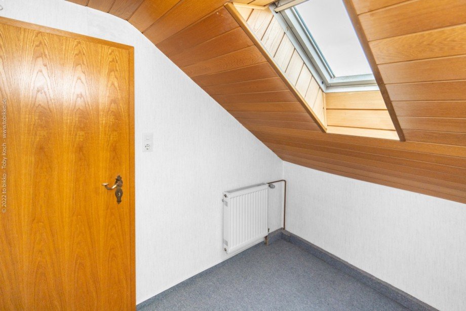 Arbeitszimmer DG Reihenmittelhaus Langen (Hessen)