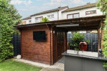 Gartenhaus Attraktives Reihenmittelhaus mit Garage und Garten in Neu-Isenburg / Zeppelinheim