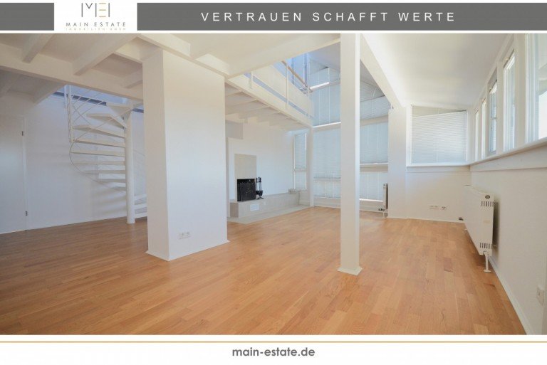 Wohn- und Essbereich Neu-Isenburg Maisonettewohnung Erstbezug nach Sanierung - 2,5-Zimmer-Maisonettewohnung mit Kamin und gro�z�giger Dachterrasse