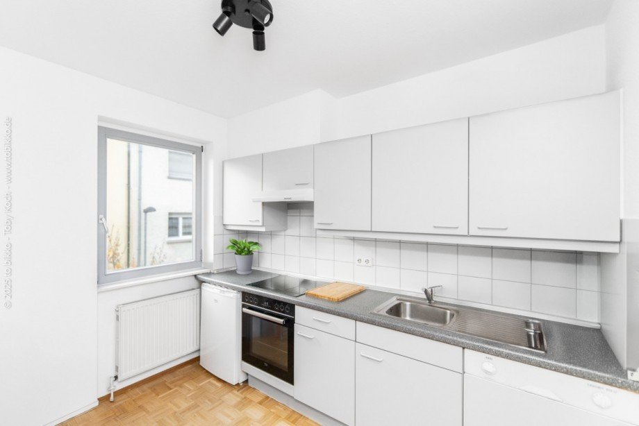 K�che - 1. OG links Mehrfamilienhaus Neu-Isenburg