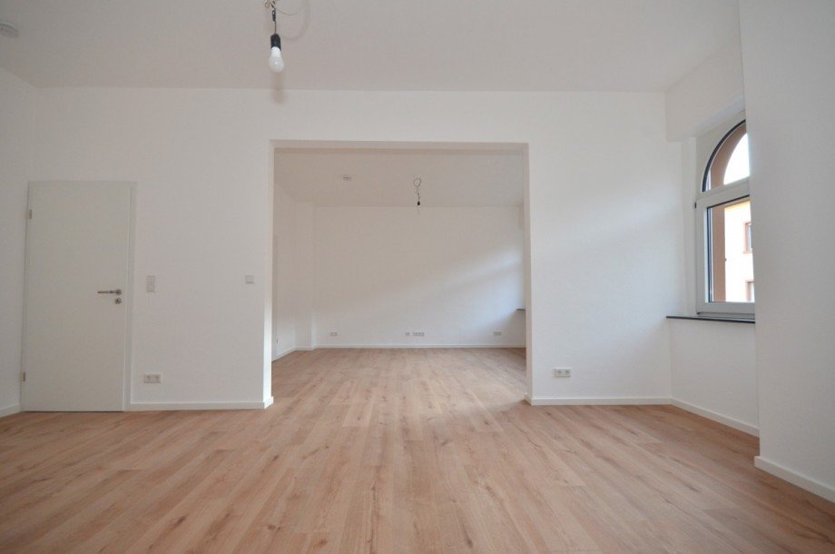 Zimmer 4 & Zimmer 3 Etagenwohnung Neu-Isenburg