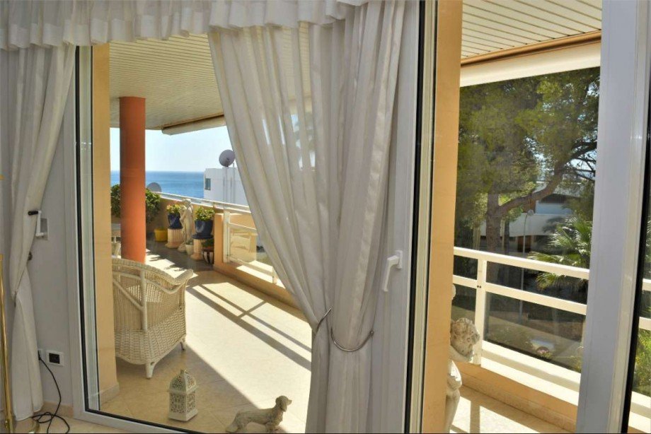 Terrassenzugang Schlafzimmer Wohnung Portals Nous