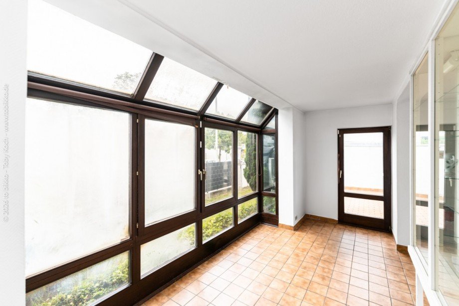 Wintergarten - EG Gewerbegrundst�ck Neu-Isenburg