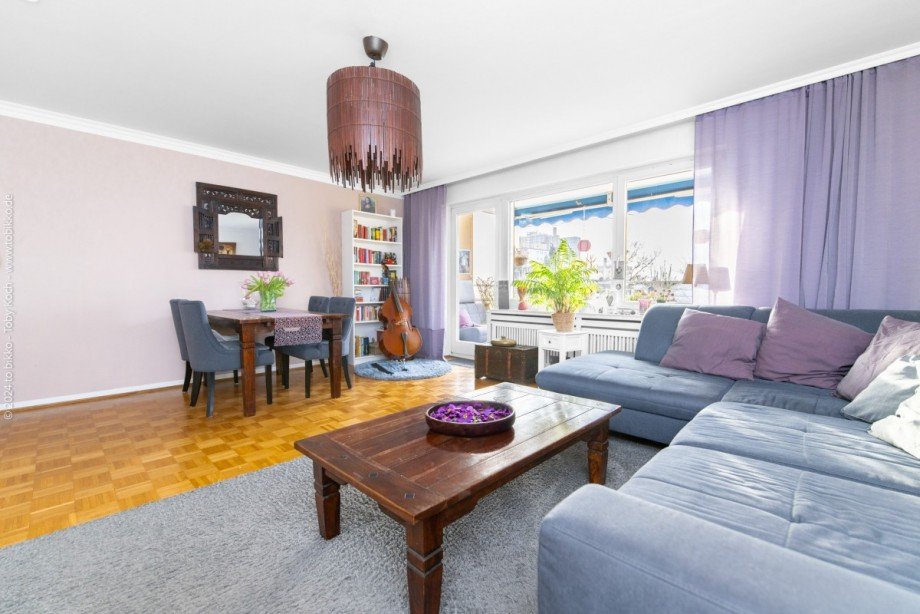 Wohn- und Esszimmer Etagenwohnung Neu-Isenburg