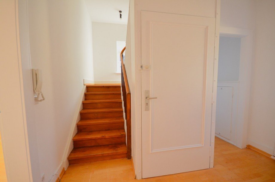 Entr�e 1.OG Maisonettewohnung Frankfurt am Main