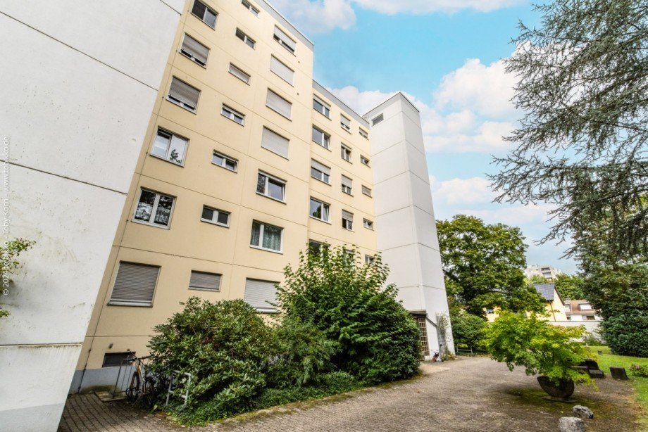Hausansicht Etagenwohnung Neu-Isenburg