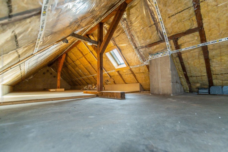 Dachboden Mehrfamilienhaus Neu-Isenburg