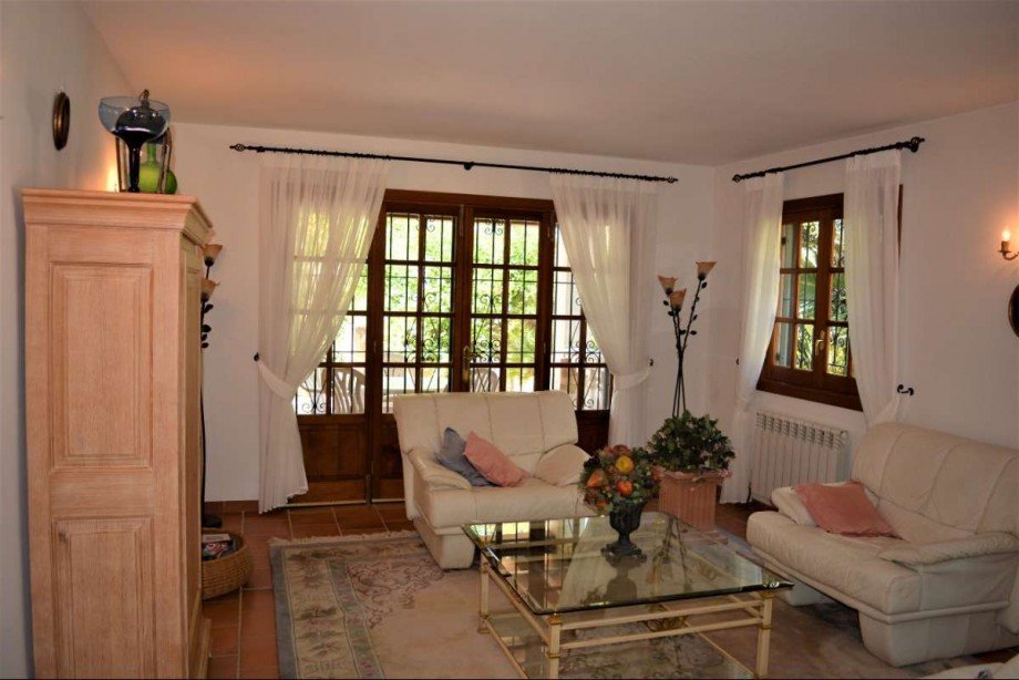 Wohnzimmer Einfamilienhaus Calvi�