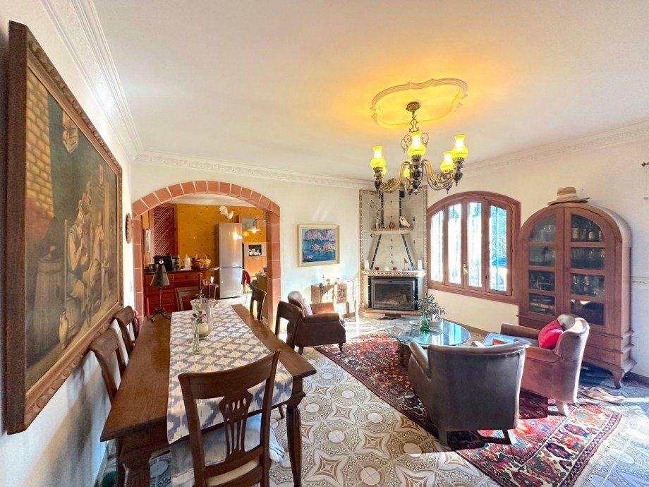 Wohn-/Esszimmer Haus Sencelles