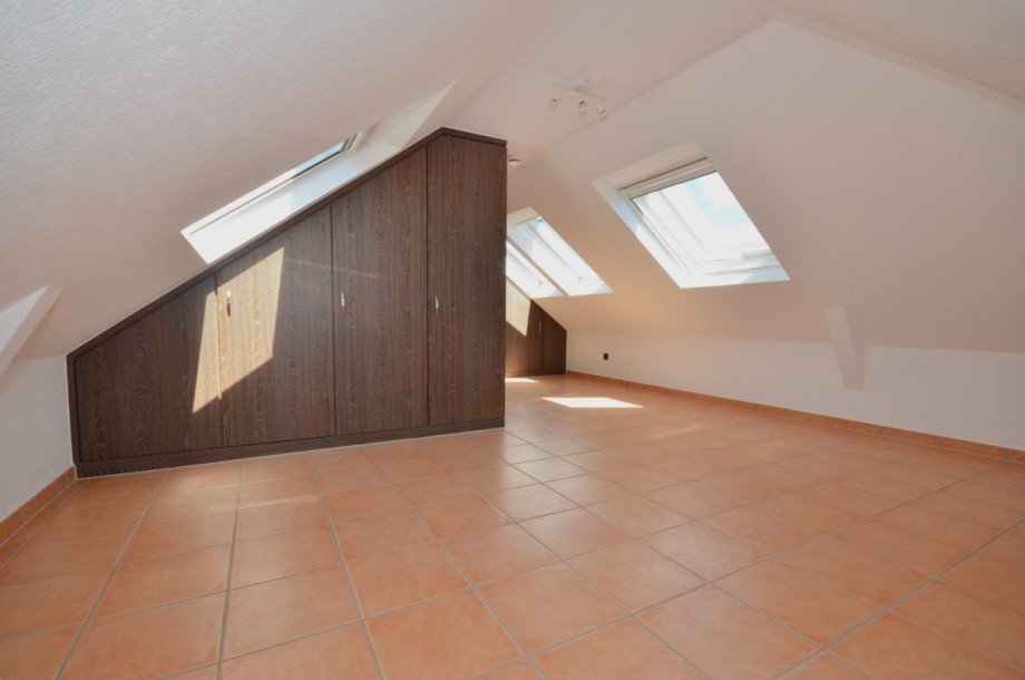 Schlafzimmer Dachgeschosswohnung Neu-Isenburg