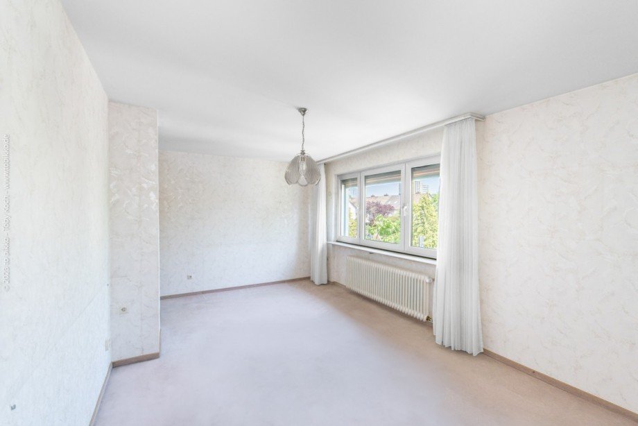 Schlafzimmer OG Reihenmittelhaus Neu-Isenburg