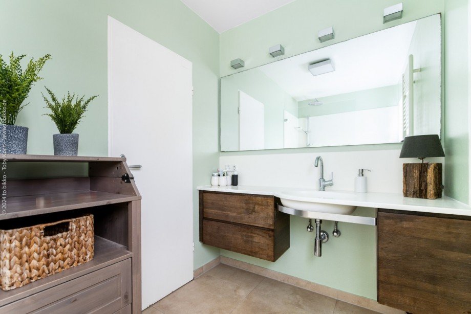 Badezimmer 1. OG Reihenendhaus Neu-Isenburg