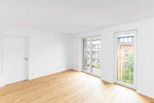 Schlafzimmer Zentraler Erstbezug: Stilvolle 2-Zimmer-Wohnung in Innenstadtlage
