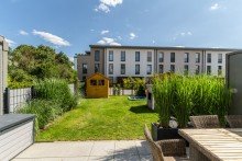 Garten Willkommen im Traumhaus der Moderne - Entdecken Sie das stilvolle Reihenmittelhaus im Neubaugebiet