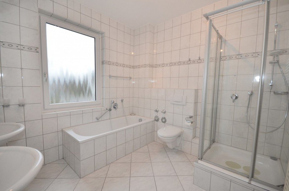 Badezimmer Etagenwohnung Neu-Isenburg