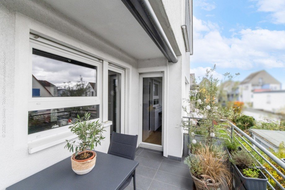 Balkon Obergeschoss Zweifamilienhaus M�hlheim am Main